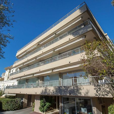 Studio Climatise Pour 3, Face Est, A 50M Plage Et Proche Commerces - Fr-1-466A-23 Saint-Raphaël Exterior foto