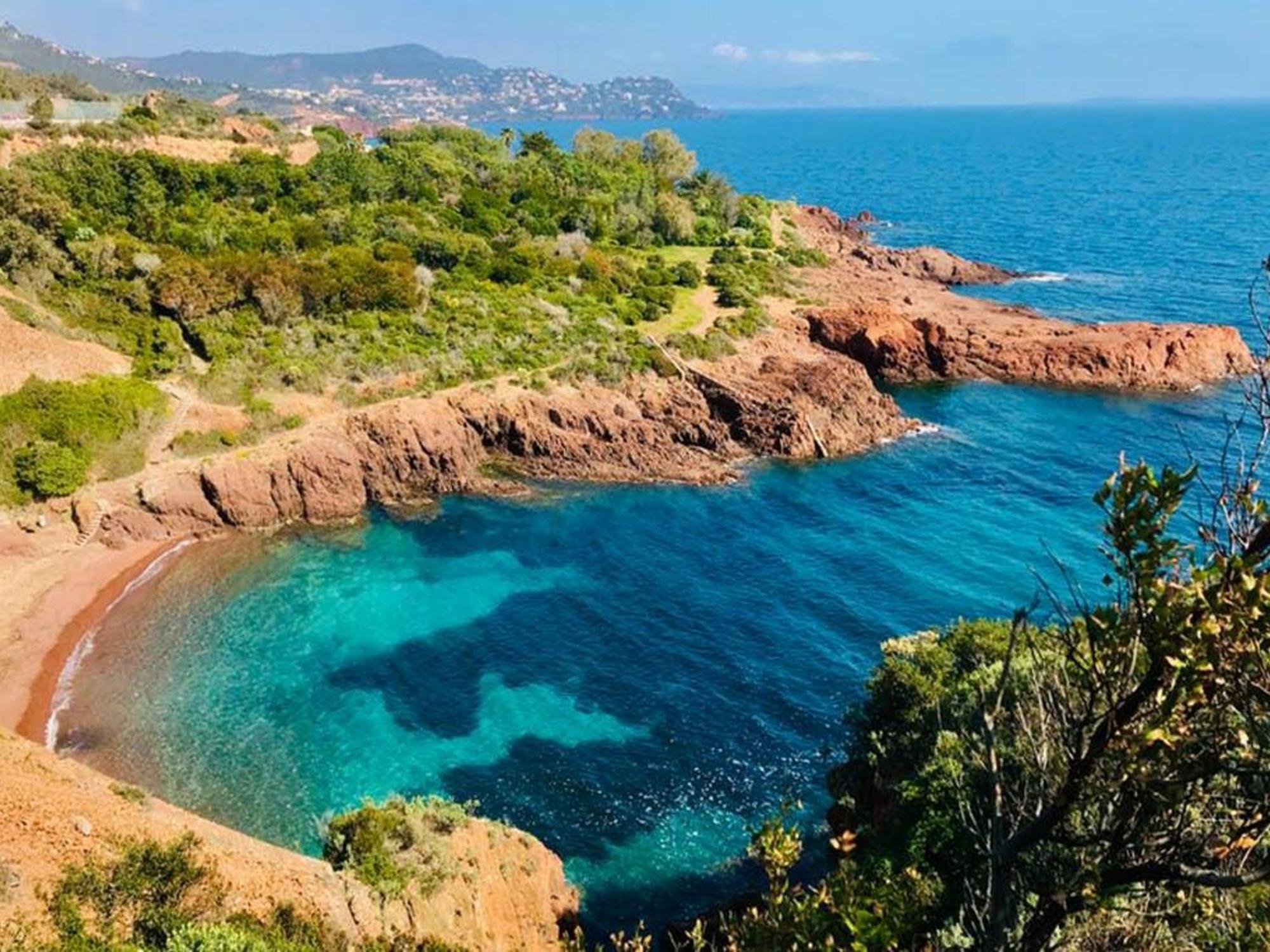 Studio Climatise Pour 3, Face Est, A 50M Plage Et Proche Commerces - Fr-1-466A-23 Saint-Raphaël Exterior foto